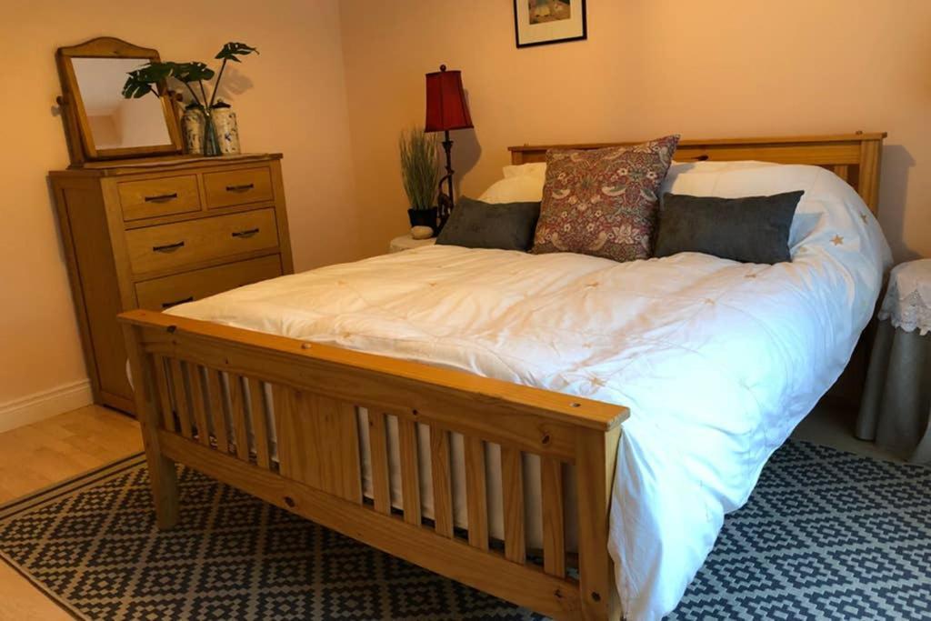 Whitehead Holiday Cottage Екстер'єр фото